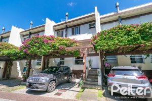 Casa em Condomínio à venda com 167m², 3 dormitórios, 1 suíte, 2 vagas, no bairro Ipanema em PORTO ALEGRE
