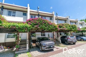 Casa em Condomínio à venda com 167m², 3 dormitórios, 1 suíte, 2 vagas, no bairro Ipanema em PORTO ALEGRE