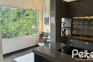 Casa em Condomínio à venda com 150m², 4 dormitórios, 1 suíte, 2 vagas, no bairro Ipanema em PORTO ALEGRE