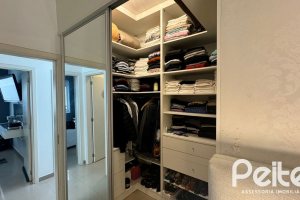 Casa em Condomínio à venda com 150m², 4 dormitórios, 1 suíte, 2 vagas, no bairro Ipanema em PORTO ALEGRE