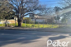 Terreno à venda com 1058m², no bairro Cristal em Porto Alegre