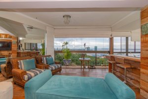 Apartamento à venda com 206m², 3 dormitórios, 3 suítes, 3 vagas, no bairro Cristal em PORTO ALEGRE