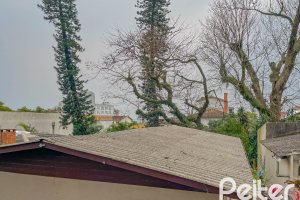 Terreno à venda com 412m², no bairro Tristeza em Porto Alegre