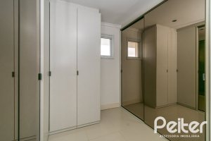 Casa em Condomínio à venda com 333m², 3 dormitórios, 3 suítes, 4 vagas, no bairro Terra Ville em PORTO ALEGRE