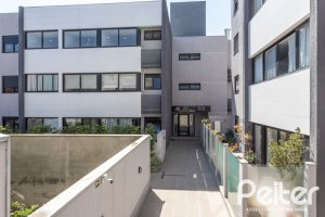 Apartamento à venda com 108m², 2 dormitórios, 2 suítes, 2 vagas, no bairro Nonoai em PORTO ALEGRE