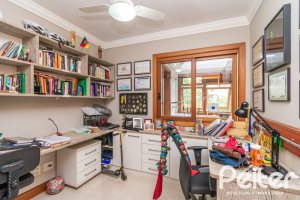 Apartamento à venda com 154m², 3 dormitórios, 1 suíte, 3 vagas, no bairro Tristeza em PORTO ALEGRE