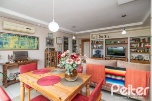 Apartamento à venda com 94m², 3 dormitórios, 1 suíte, 2 vagas, no bairro Tristeza em PORTO ALEGRE