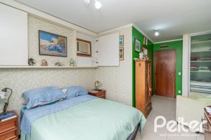 Apartamento à venda com 94m², 3 dormitórios, 1 suíte, 2 vagas, no bairro Tristeza em PORTO ALEGRE
