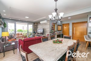 Apartamento à venda com 152m², 3 dormitórios, 1 suíte, 2 vagas, no bairro Tristeza em PORTO ALEGRE