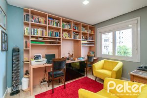 Apartamento à venda com 152m², 3 dormitórios, 1 suíte, 2 vagas, no bairro Tristeza em PORTO ALEGRE