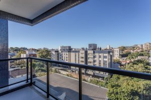 Apartamento à venda com 133m², 3 dormitórios, 3 suítes, 2 vagas, no bairro Tristeza em PORTO ALEGRE