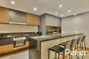 Apartamento à venda com 154m², 3 dormitórios, 1 suíte, 4 vagas, no bairro Tristeza em PORTO ALEGRE