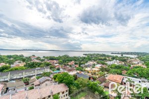 Cobertura à venda com 175m², 3 dormitórios, 1 suíte, 3 vagas, no bairro Tristeza em Porto Alegre