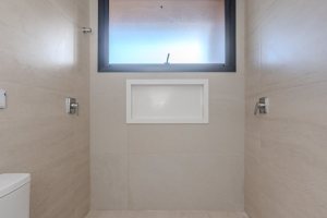 Casa à venda com 321m², 3 dormitórios, 3 suítes, 2 vagas, no bairro Vila Assunção em Porto Alegre