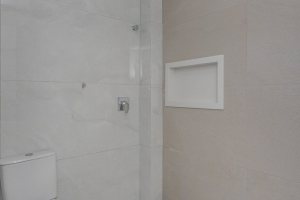 Casa à venda com 321m², 3 dormitórios, 3 suítes, 2 vagas, no bairro Vila Assunção em Porto Alegre