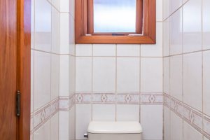 Casa em Condomínio à venda com 286m², 3 dormitórios, 1 suíte, 4 vagas, no bairro Santa Tereza em Porto Alegre