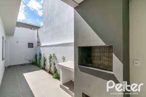 Casa em Condomínio à venda com 93m², 3 dormitórios, 1 suíte, 2 vagas, no bairro Hípica em Porto Alegre