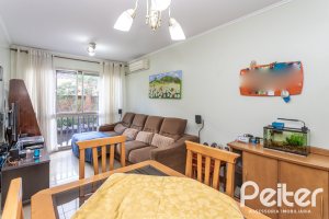 Apartamento à venda com 79m², 3 dormitórios, no bairro Cristal em Porto Alegre