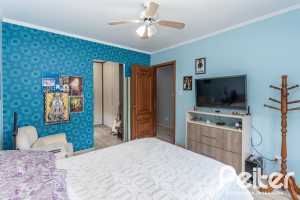 Apartamento à venda com 79m², 3 dormitórios, no bairro Cristal em Porto Alegre
