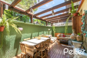 Casa em Condomínio à venda com 192m², 3 dormitórios, 2 suítes, 2 vagas, no bairro Jardim Isabel em Porto Alegre