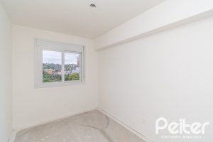 Apartamento à venda com 76m², 3 dormitórios, 1 suíte, 1 vaga, no bairro Azenha em Porto Alegre