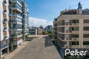 Apartamento à venda com 68m², 2 dormitórios, no bairro Tristeza em Porto Alegre