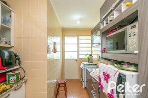 Apartamento à venda com 68m², 2 dormitórios, no bairro Tristeza em Porto Alegre