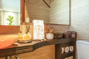 Casa à venda com 157m², 3 dormitórios, 1 suíte, 2 vagas, no bairro Ipanema em Porto Alegre