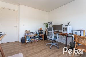 Casa à venda com 164m², 3 dormitórios, 1 suíte, 2 vagas, no bairro Ipanema em Porto Alegre