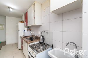 Apartamento à venda com 79m², 3 dormitórios, 1 suíte, 1 vaga, no bairro Cidade Baixa em Porto Alegre