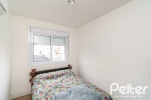 Apartamento à venda com 79m², 3 dormitórios, 1 suíte, 1 vaga, no bairro Cidade Baixa em Porto Alegre