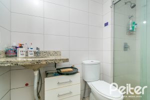 Apartamento à venda com 79m², 3 dormitórios, 1 suíte, 1 vaga, no bairro Cidade Baixa em Porto Alegre