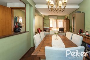 Casa em Condomínio à venda com 154m², 3 dormitórios, 1 suíte, 2 vagas, no bairro Ipanema em Porto Alegre