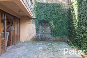 Casa em Condomínio à venda com 154m², 3 dormitórios, 1 suíte, 2 vagas, no bairro Ipanema em Porto Alegre