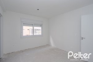 Apartamento à venda com 92m², 3 dormitórios, 1 suíte, 2 vagas, no bairro Tristeza em Porto Alegre