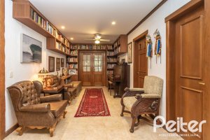 Casa em Condomínio à venda com 290m², 3 dormitórios, 3 suítes, 4 vagas, no bairro Terra Ville em PORTO ALEGRE