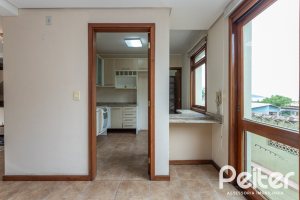 Casa em Condomínio à venda com 270m², 3 dormitórios, 1 suíte, 3 vagas, no bairro Jardim Isabel em PORTO ALEGRE