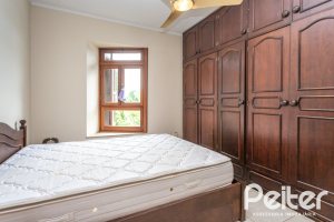 Casa em Condomínio à venda com 270m², 3 dormitórios, 1 suíte, 3 vagas, no bairro Jardim Isabel em PORTO ALEGRE