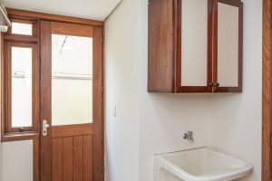 Casa em Condomínio à venda com 270m², 3 dormitórios, 1 suíte, 3 vagas, no bairro Jardim Isabel em PORTO ALEGRE