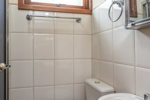 Casa em Condomínio à venda com 270m², 3 dormitórios, 1 suíte, 3 vagas, no bairro Jardim Isabel em PORTO ALEGRE