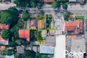 Terreno à venda com 322m², no bairro Tristeza em Porto Alegre