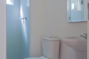 Apartamento à venda com 45m², 2 dormitórios, 1 vaga, no bairro Ipanema em PORTO ALEGRE