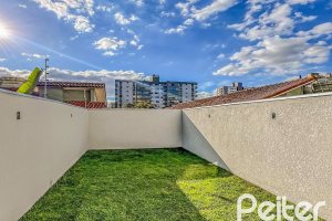 Casa em Condomínio à venda com 125m², 3 dormitórios, 3 suítes, 2 vagas, no bairro Tristeza em Porto Alegre