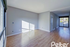 Casa em Condomínio à venda com 125m², 3 dormitórios, 3 suítes, 2 vagas, no bairro Tristeza em Porto Alegre