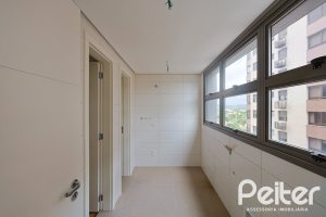 Apartamento à venda com 216m², 3 dormitórios, 3 suítes, 3 vagas, no bairro Tristeza em PORTO ALEGRE