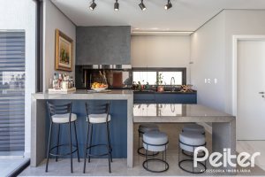 Casa em Condomínio à venda com 263m², 4 dormitórios, 4 suítes, 2 vagas, no bairro Alphaville em PORTO ALEGRE