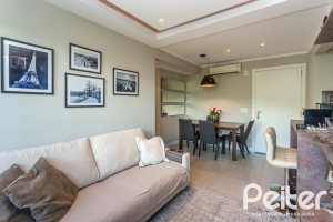 Apartamento à venda com 55m², 2 dormitórios, 1 suíte, 1 vaga, no bairro Tristeza em PORTO ALEGRE