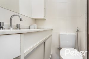 Apartamento à venda com 55m², 2 dormitórios, 1 suíte, 1 vaga, no bairro Tristeza em PORTO ALEGRE