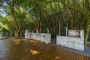 Terreno em condomínio à venda, no bairro Vila Nova em Porto Alegre