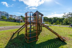 Terreno em condomínio à venda, no bairro Vila Nova em Porto Alegre